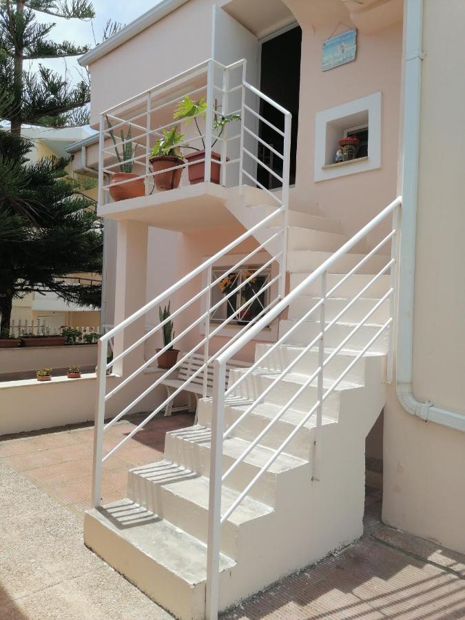 Suite In Front Of The Sea Nea Thesi Exterior photo